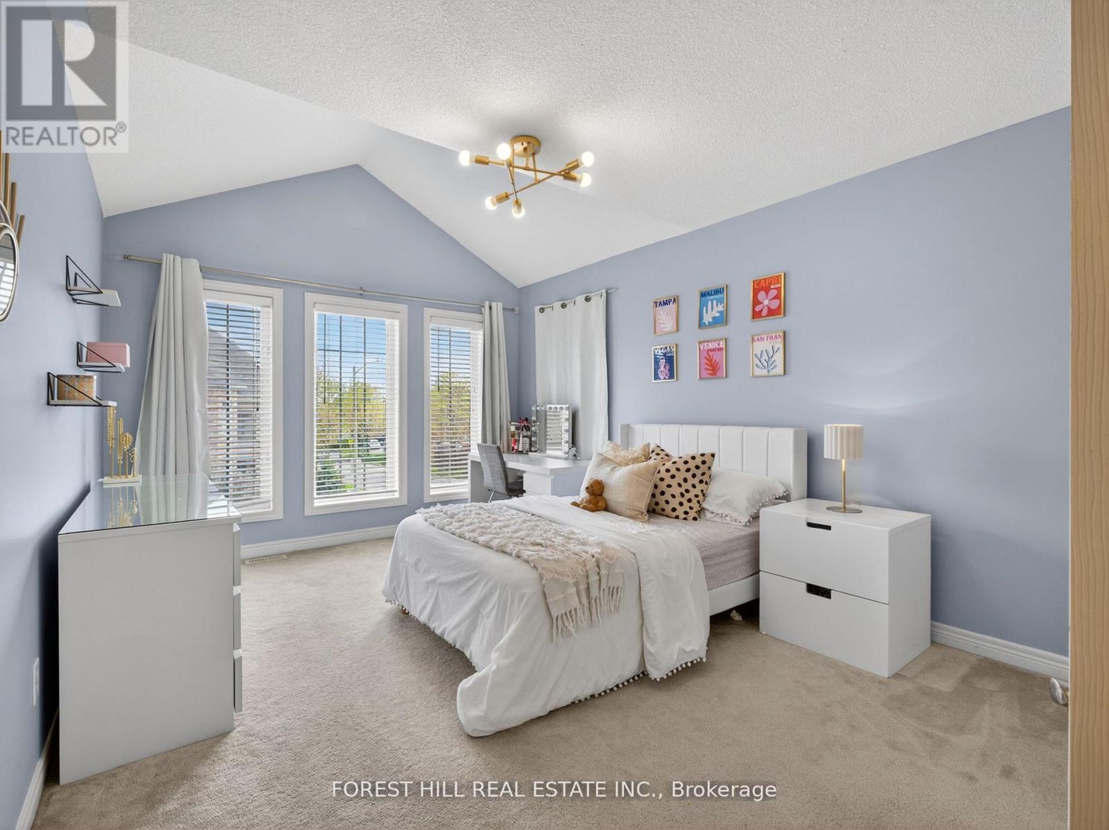 Detached at 92 SEABREEZE AVENUE, Vaughan