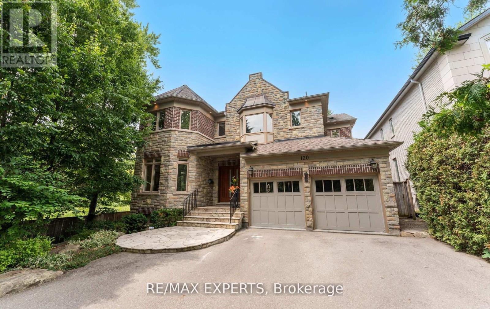 Detached at 120 RIVERSIDE DRIVE, Vaughan (East Woodbridge)