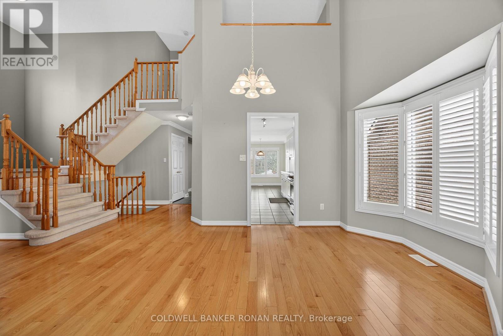 Detached at 14 VIA AMICI, New Tecumseth