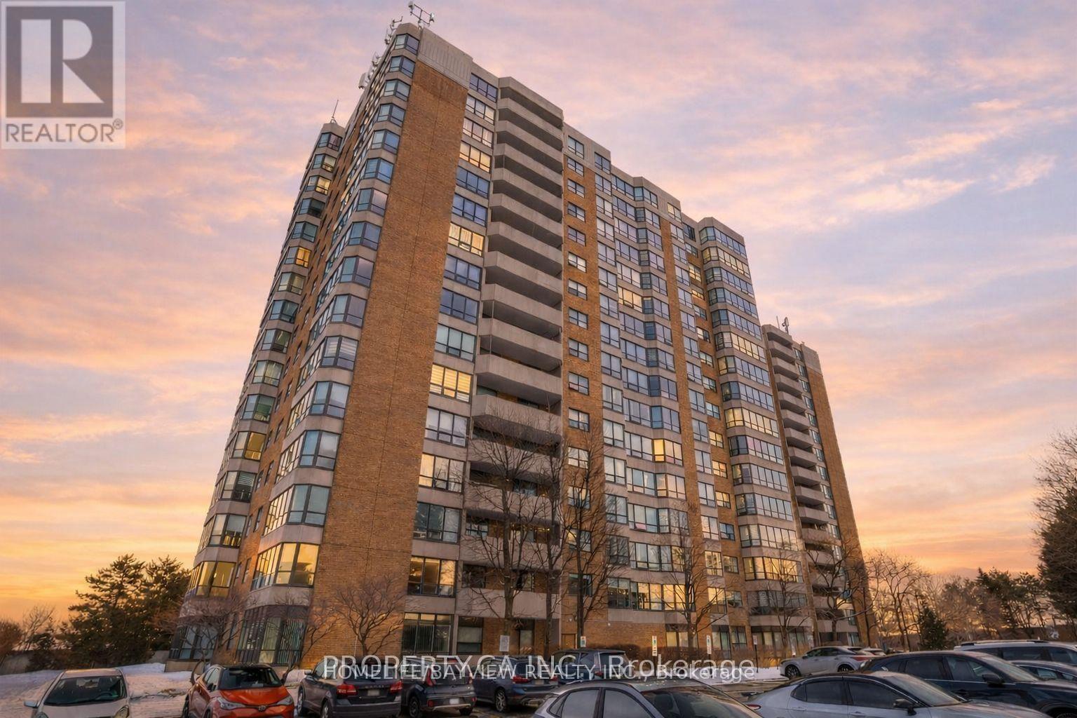 Apartment at 902 - 7601 BATHURST STREET, Vaughan (Crestwood-Springfarm-Yorkhill)