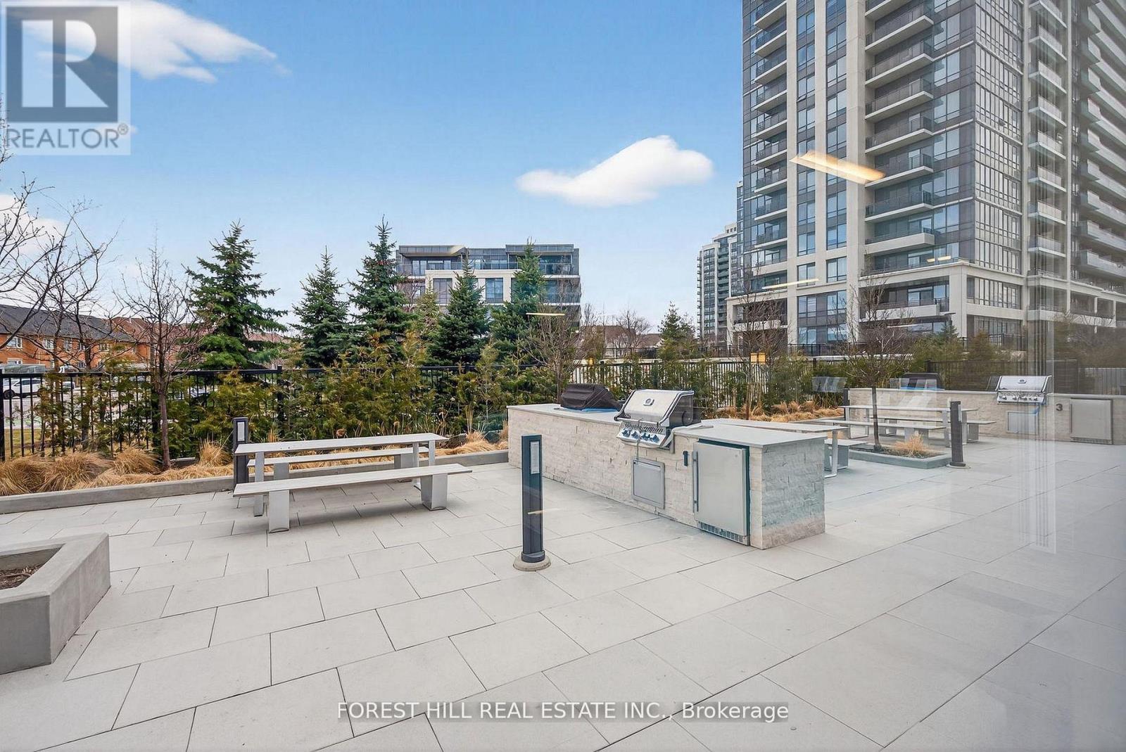 Apartment at 208 - 10 GATINEAU DRIVE, Vaughan