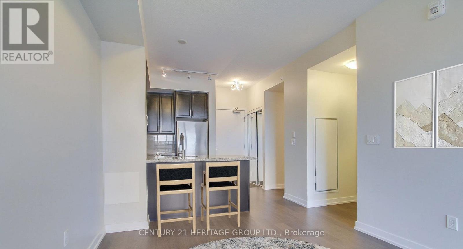 Apartment at 250 - 555 WILLIAM GRAHAM DRIVE, Aurora