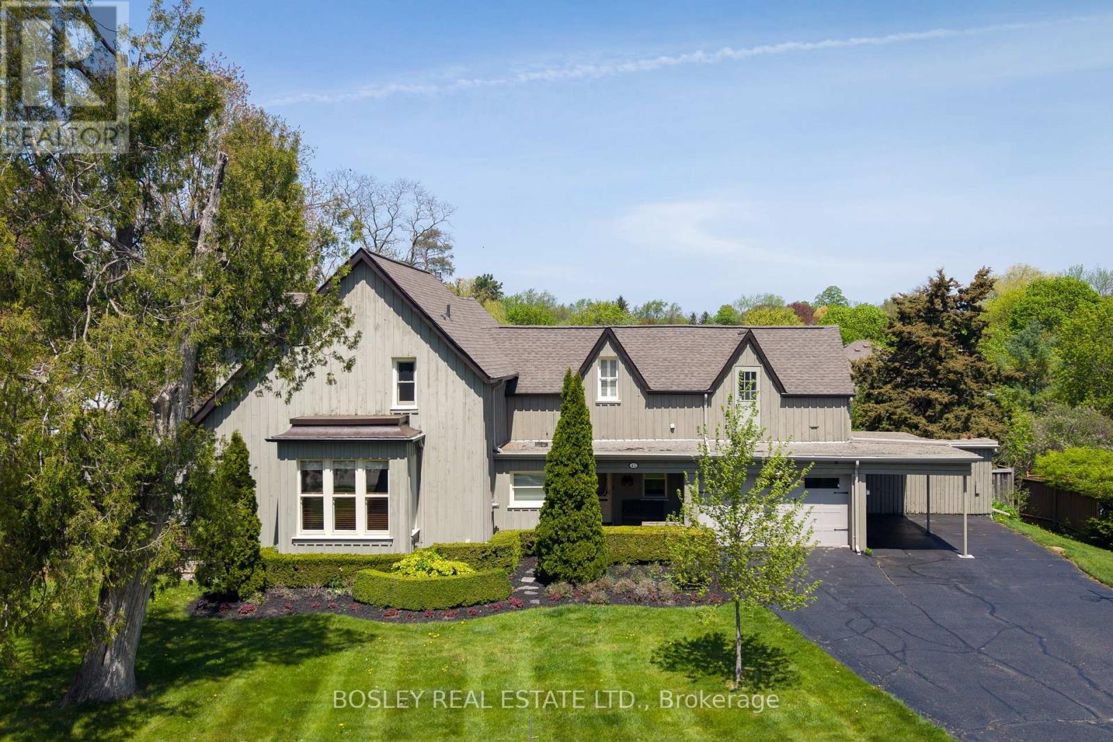 Detached at 42 ROYAL ROAD, Aurora (Aurora Village)