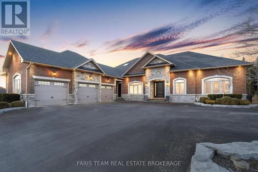 Detached at 158 DALE CRESCENT, Bradford West Gwillimbury