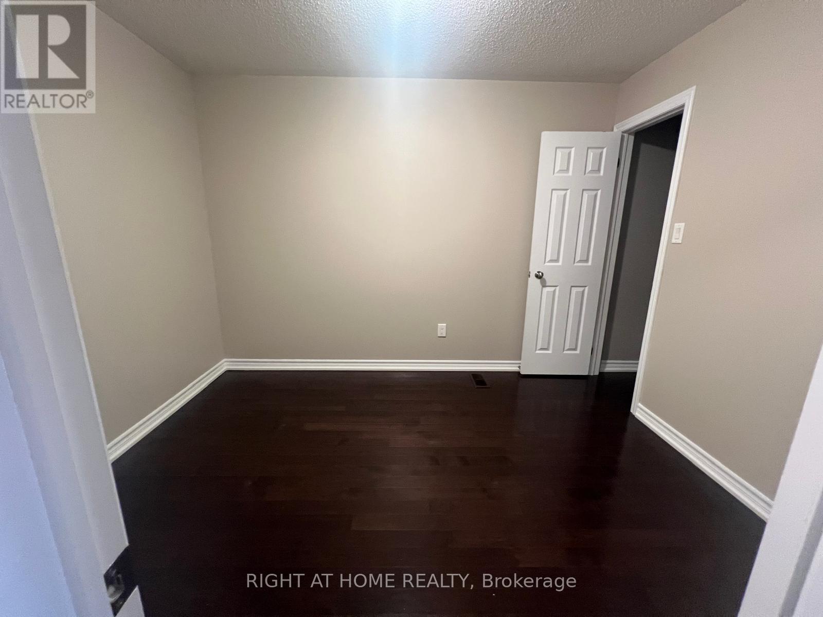 Townhouse at 60 ZACHARY PLACE N, Vaughan