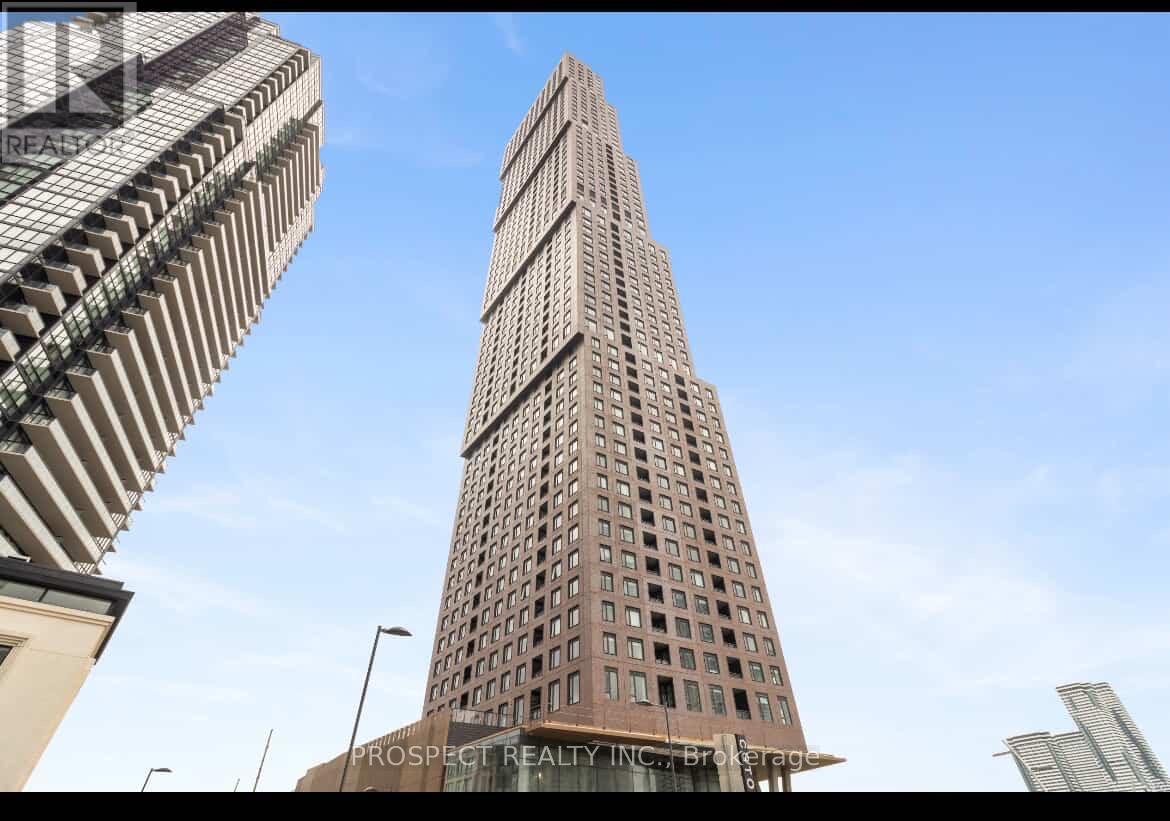 Apartment at 3005 - 2920 HIGHWAY 7, Vaughan (Concord)