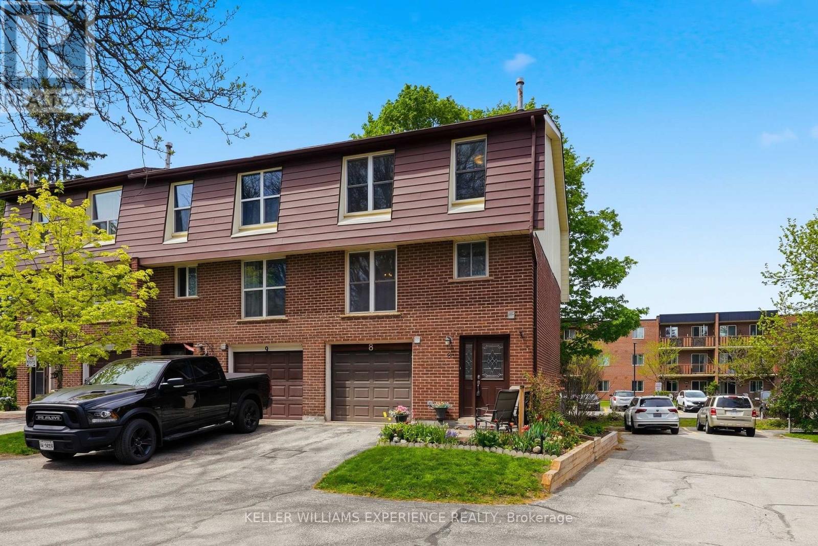 Townhouse at 8 - 246 TUPPER BOULEVARD, New Tecumseth (Alliston)
