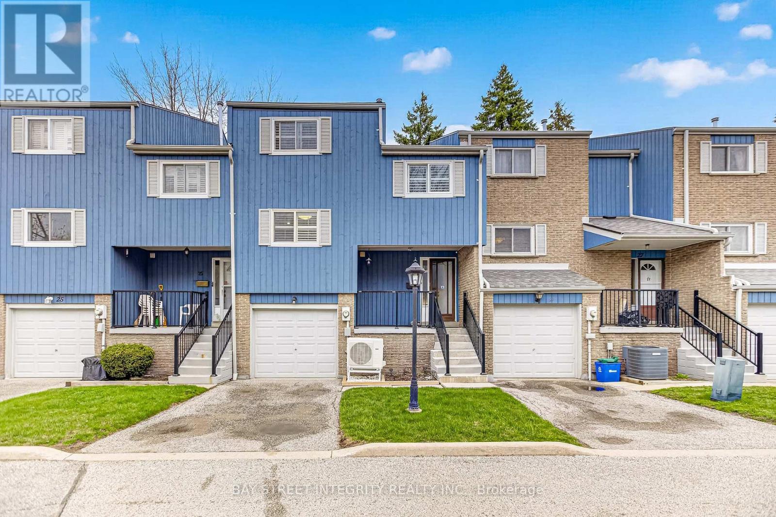 Townhouse at 26 - 646 VILLAGE PARKWAY, Markham (Unionville)