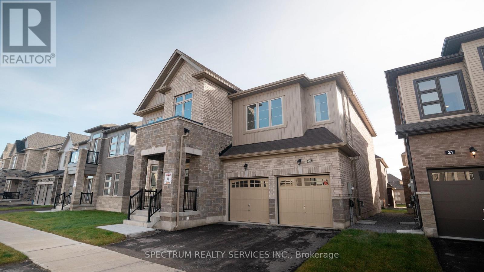 Detached at 23 LORRAIN HAND CRESCENT, Georgina (Keswick South)