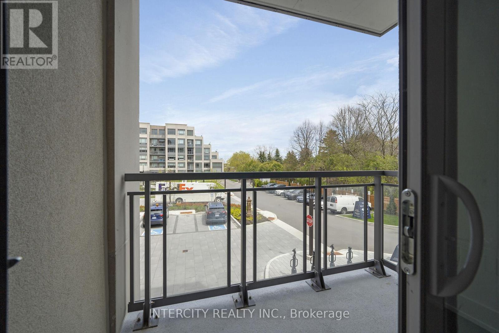 Apartment at 215 - 2075 KING ROAD, King