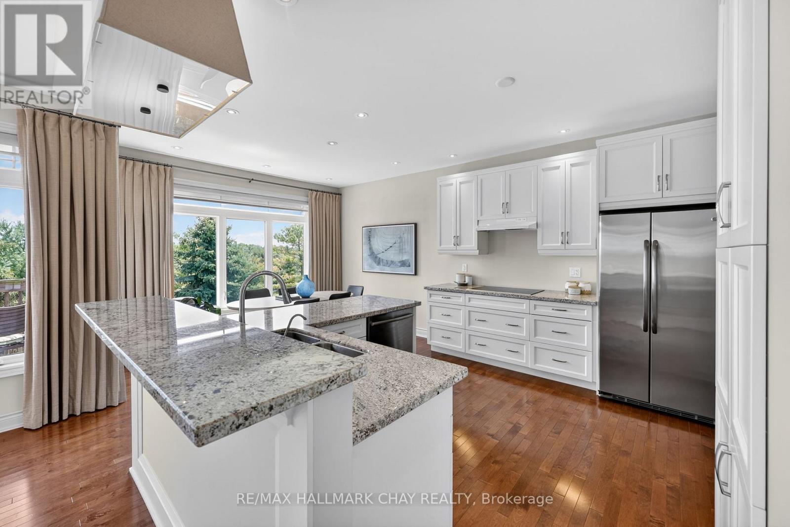Detached at 26 - 133 RIDGE WAY, New Tecumseth
