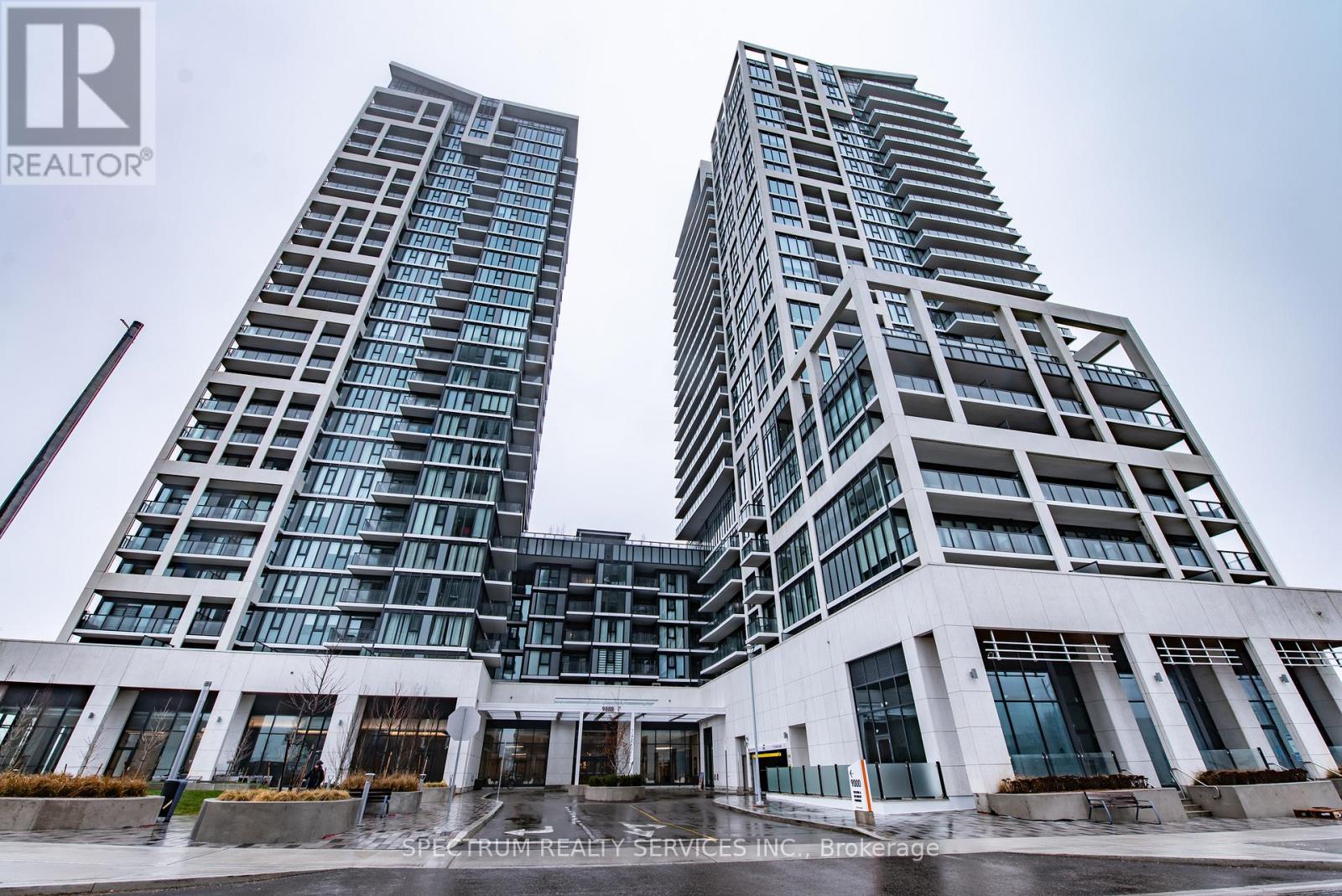 Apartment at PH119 - 9000 JANE STREET, Vaughan