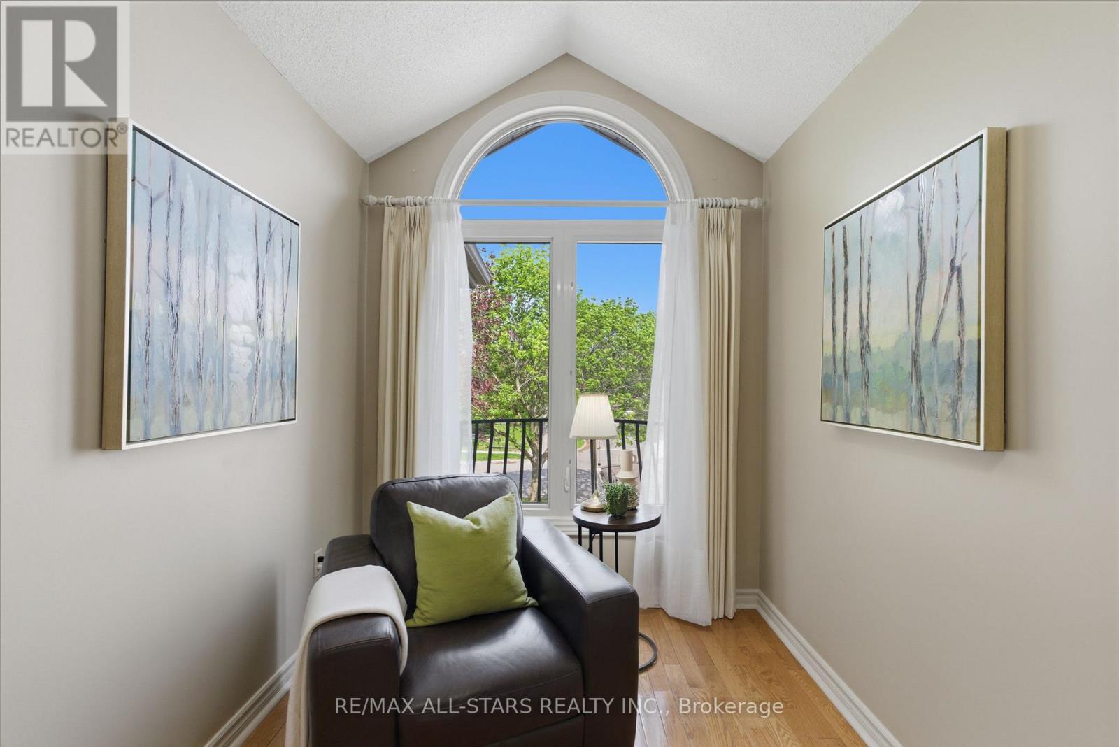 Detached at 28 TESTA ROAD, Uxbridge