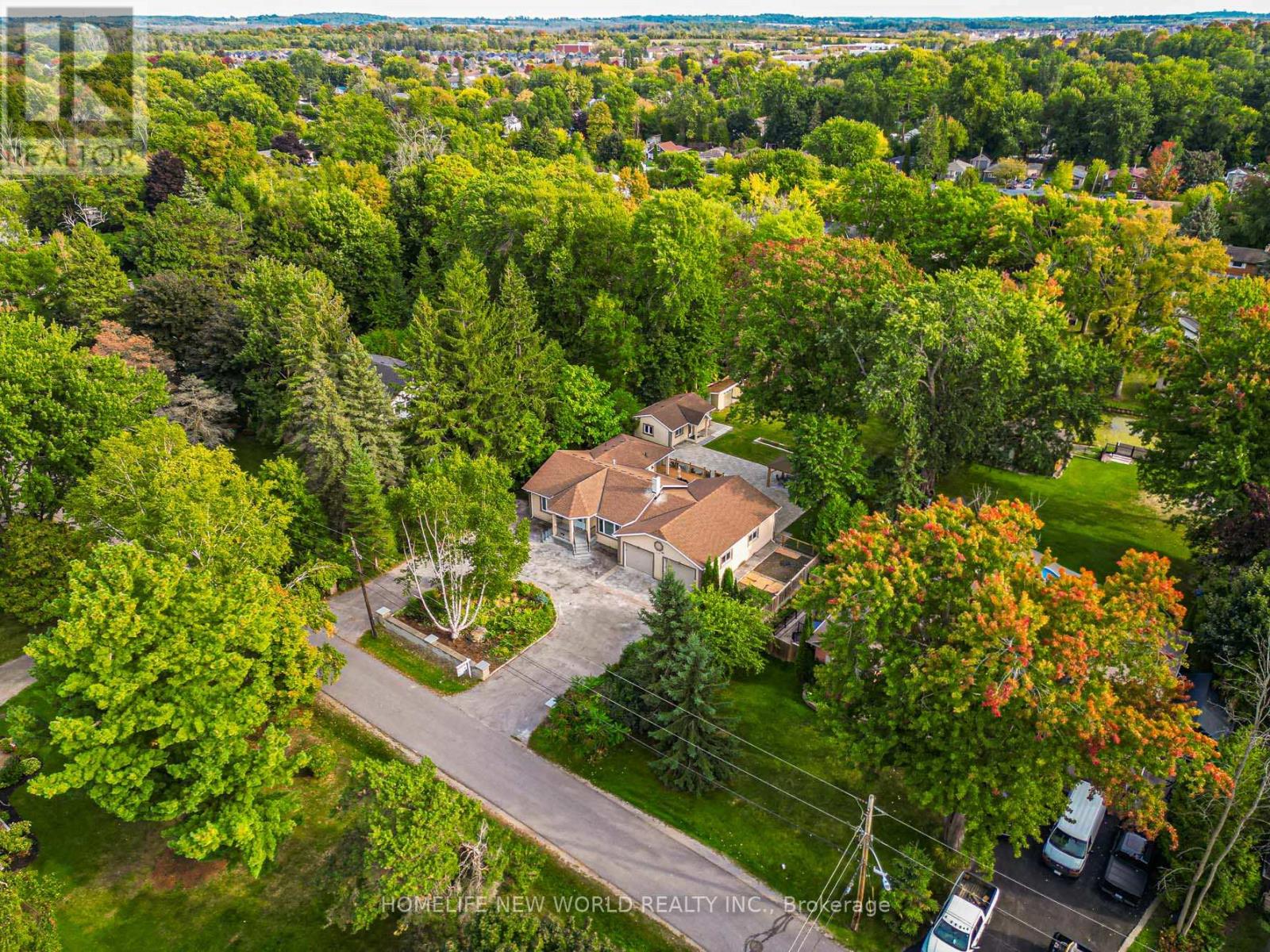 Detached at 215 WILLOW DRIVE, Georgina