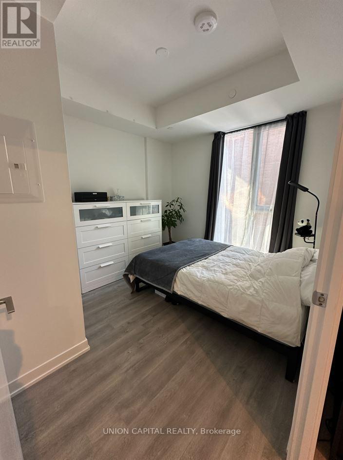 Apartment at 801 - 8119 BIRCHMOUNT ROAD, Markham (Unionville)