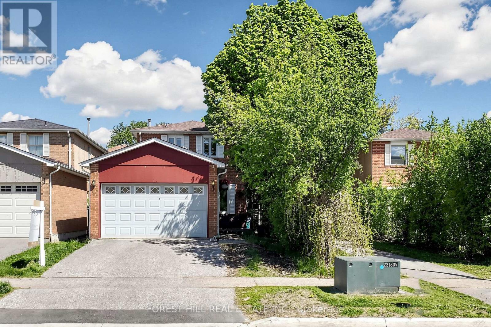 Detached at 44 LUND STREET N, Richmond Hill