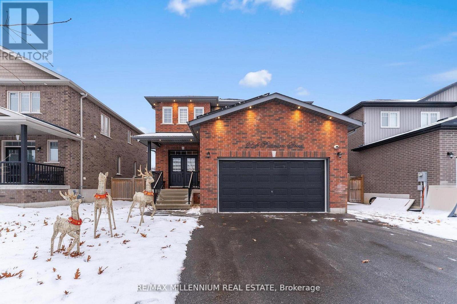 Detached at 264 PATTERSON STREET, New Tecumseth (Beeton)