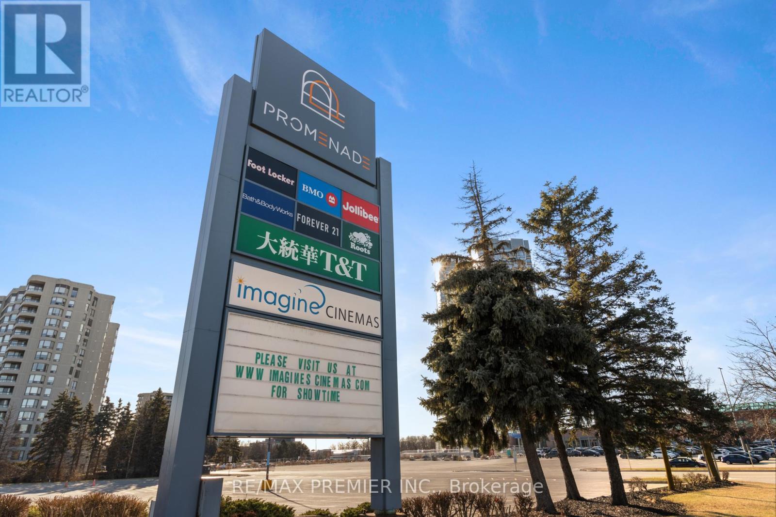 Apartment at 909 - 30 UPPER MALL WAY, Vaughan