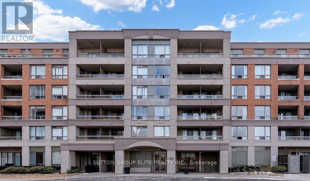 Apartment at 514 - 19 NORTHERN HEIGHTS DRIVE, Richmond Hill (Langstaff)