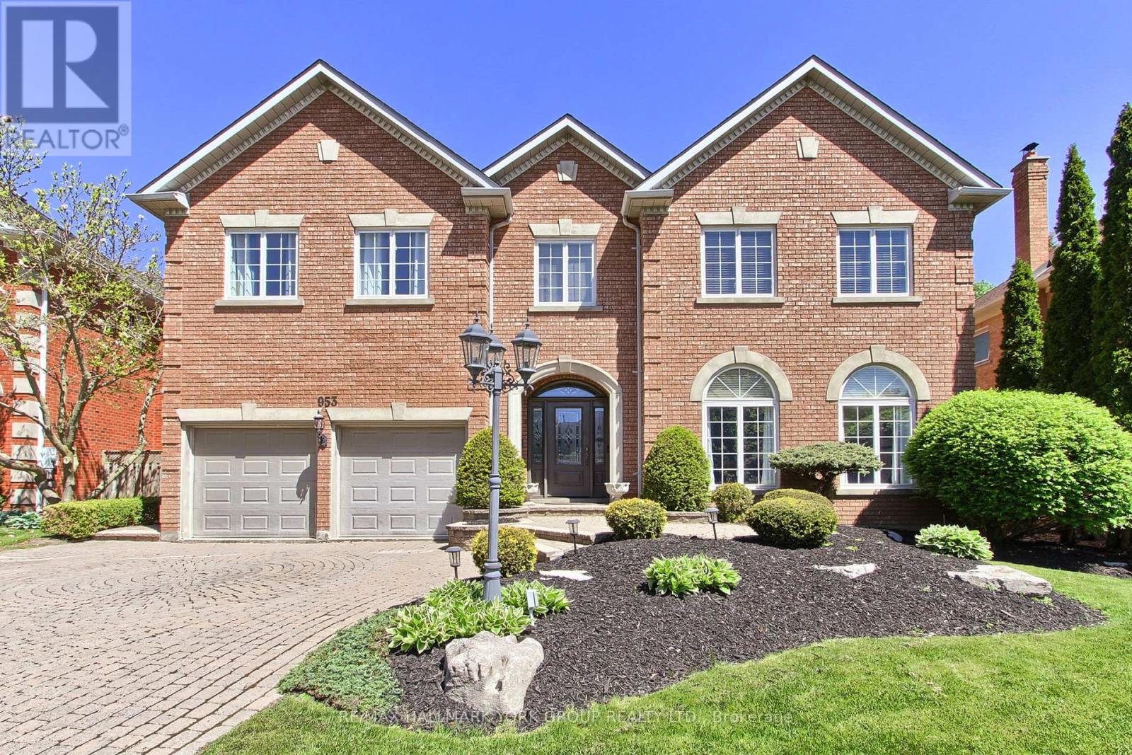 Detached at 953 DAMASCUS COURT, Newmarket (Stonehaven-Wyndham)
