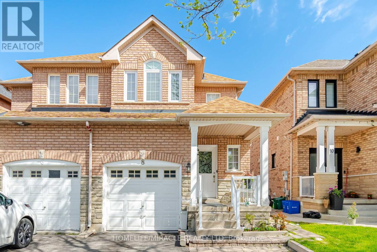 Semi-Detached/Link at 8 NASIR CRESCENT, Vaughan
