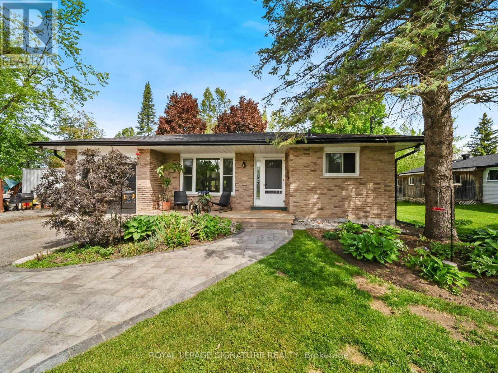 Detached at 12 EASY STREET, Georgina