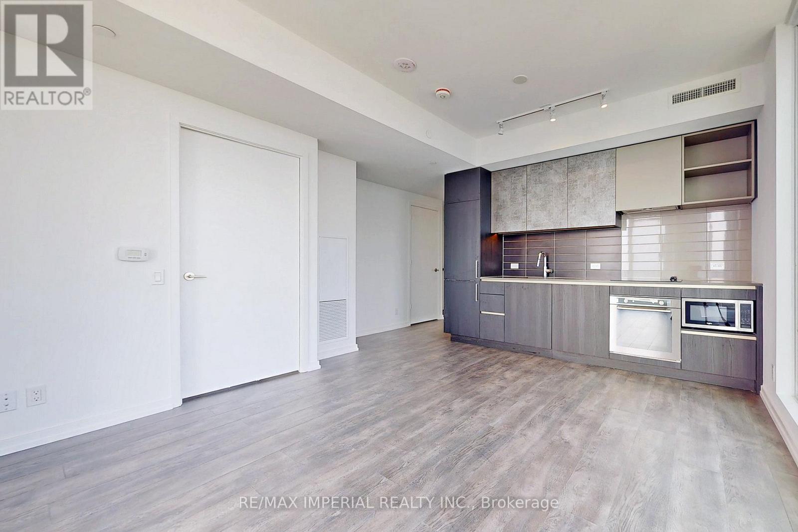 Apartment at 4805 - 1000 PORTAGE PARKWAY, Vaughan
