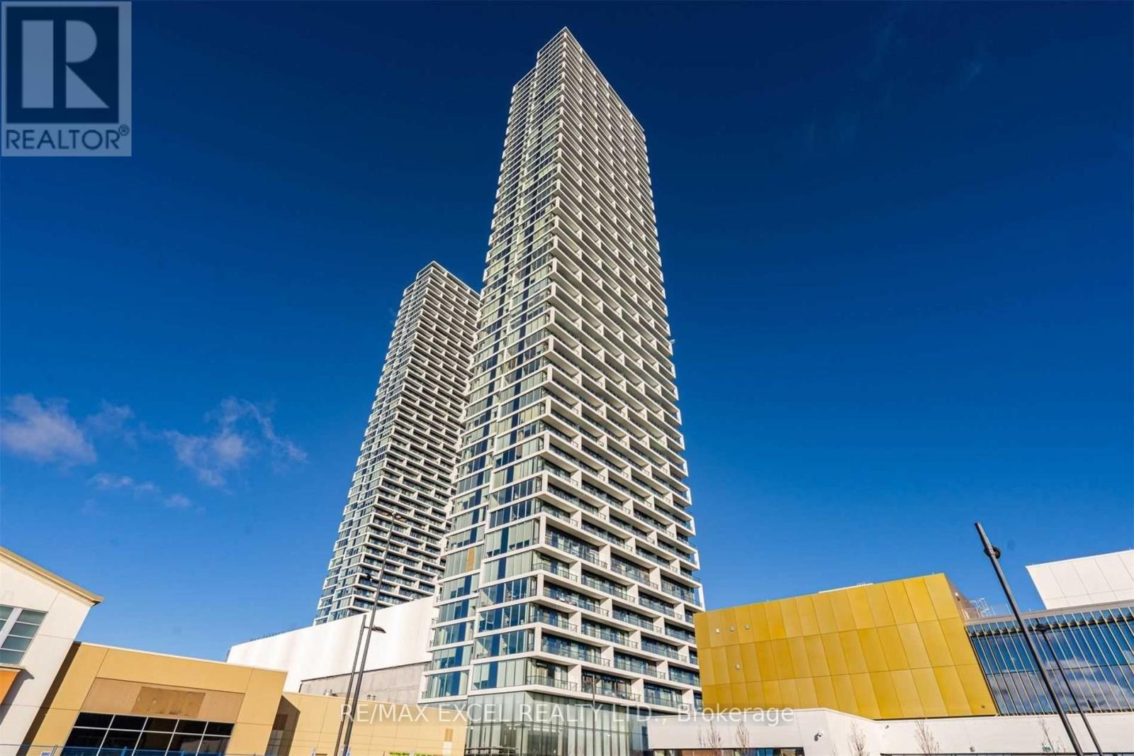 Apartment at 4910 - 5 BUTTERMILL AVENUE, Vaughan (Vaughan Corporate Centre)