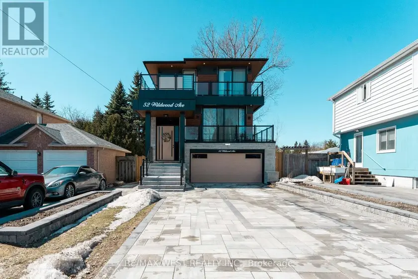Detached at 52 WILDWOOD AVENUE, Richmond Hill