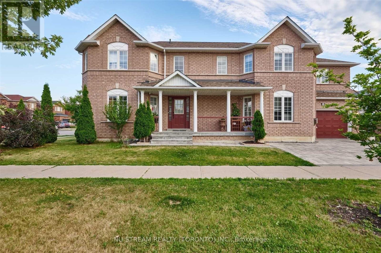 Detached at 2 PURCELL CRESCENT, Vaughan
