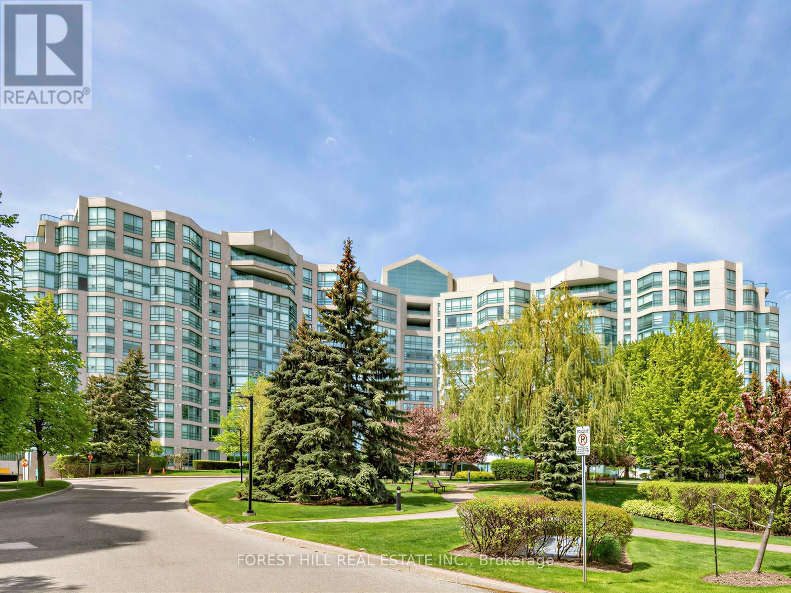 Apartment at 306 - 7905 BAYVIEW AVENUE, Markham (Aileen-Willowbrook)