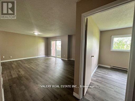 Multiplex at 7 - 9 LOWNDES AVE AVENUE, Georgina