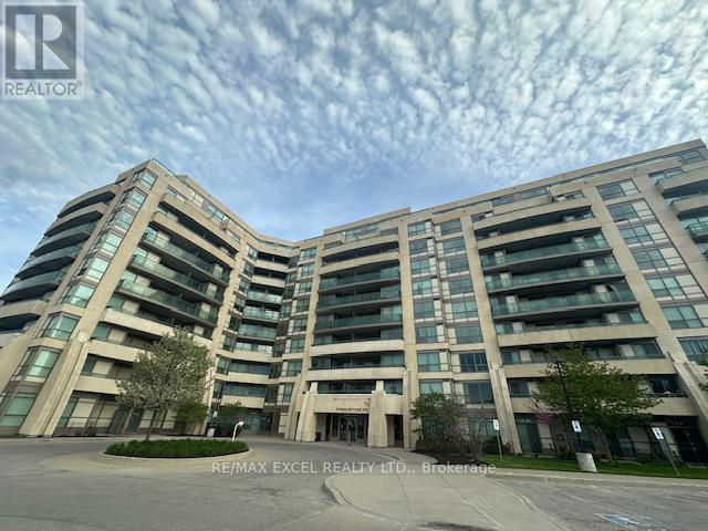 Apartment at 220 - 75 NORMAN BETHUNE AVENUE, Richmond Hill (Beaver Creek Business Park)