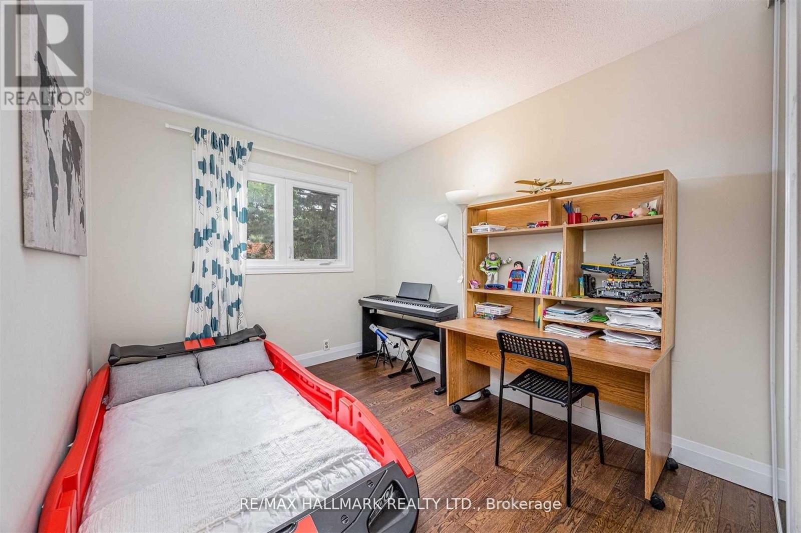 Semi-Detached/Link at MAIN - 131 COTTONWOOD COURT, Markham