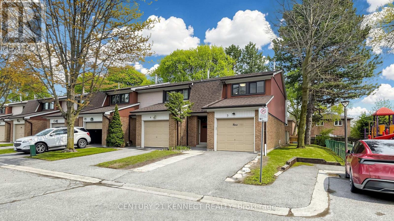 Townhouse at 9 - 260 AVENUE ROAD, Richmond Hill