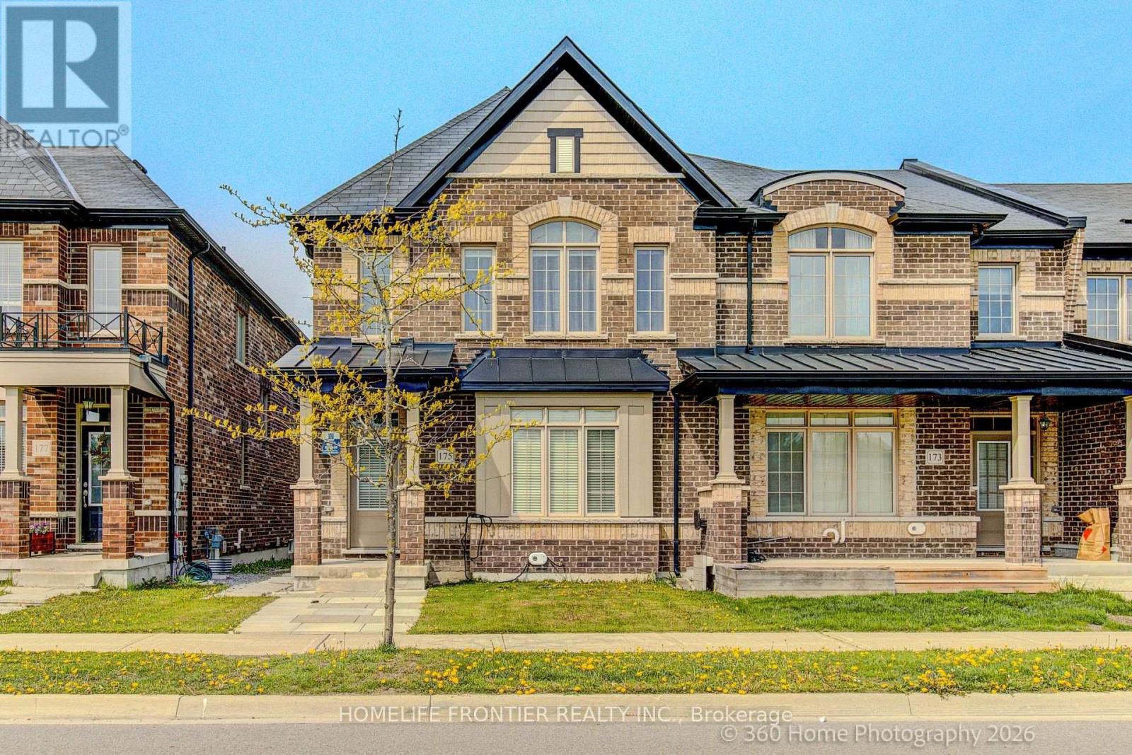 Townhouse at 175 BEECHBOROUGH CRESCENT, East Gwillimbury
