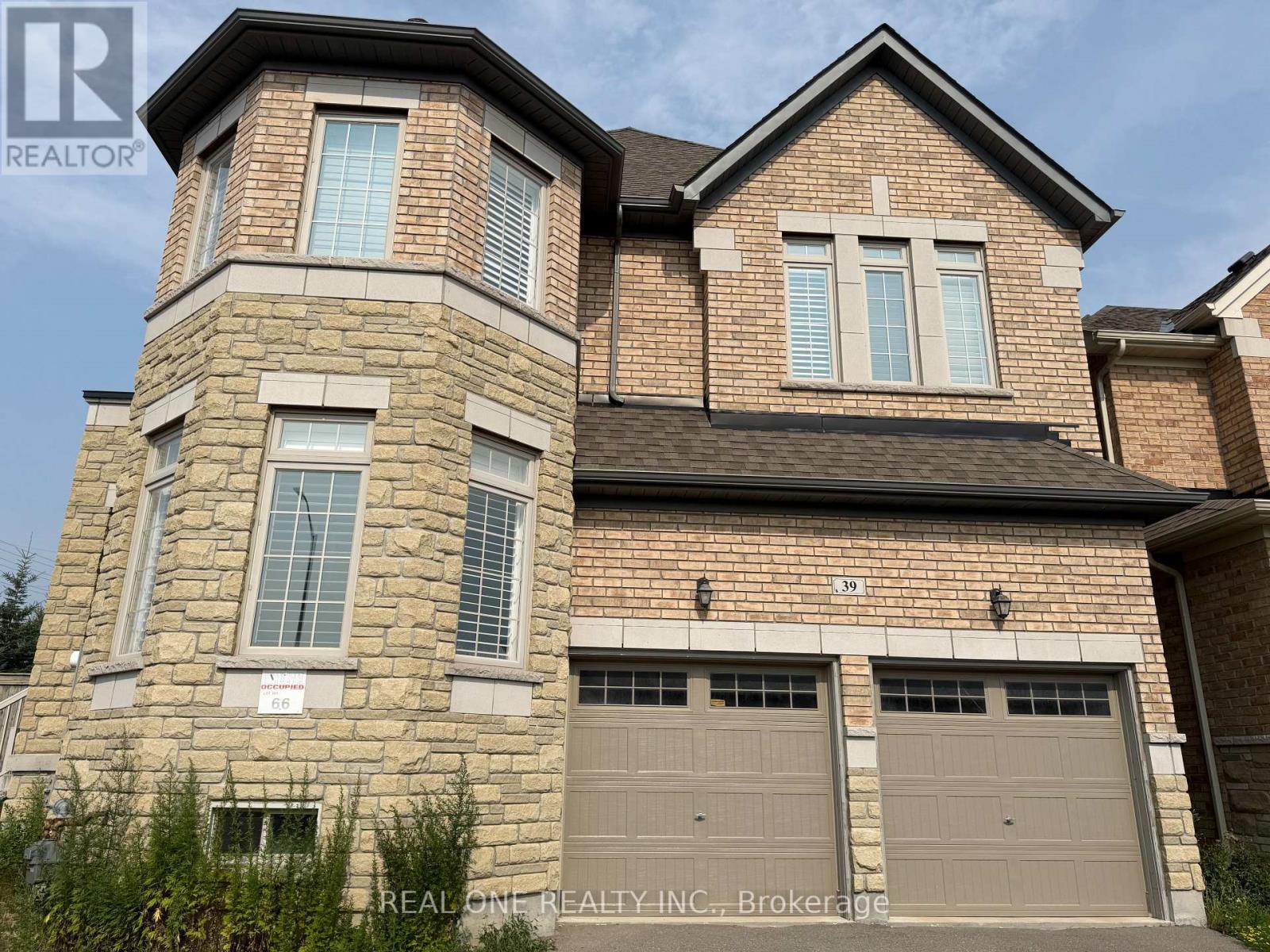 Detached at 39 MOWDER DRIVE, Aurora