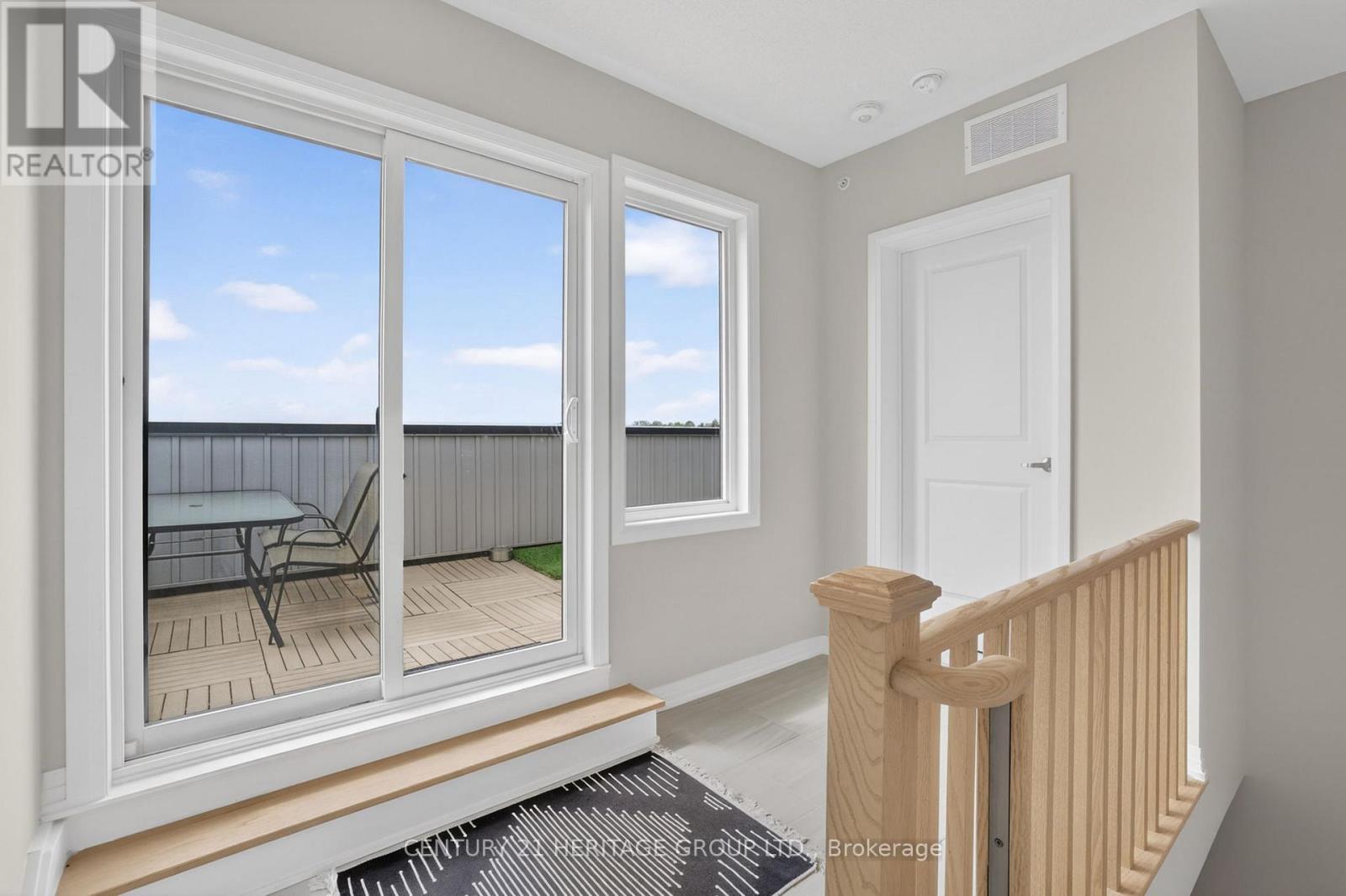 Townhouse at 1 - 50 BAYNES WAY, Bradford West Gwillimbury