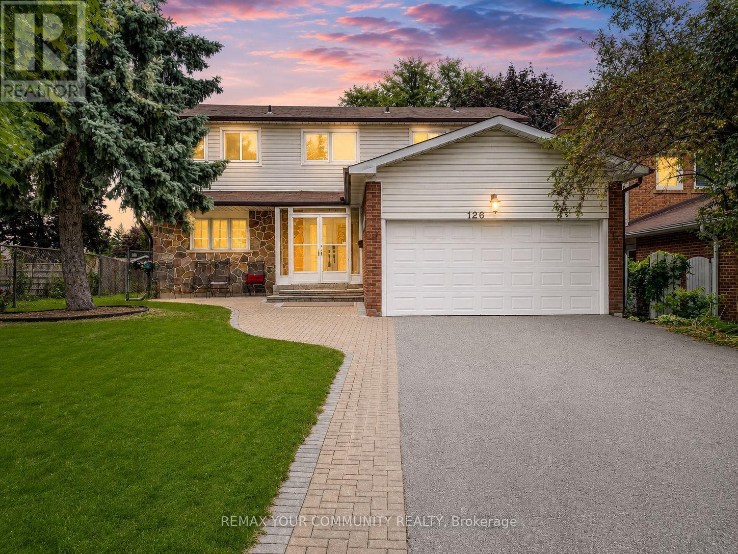 Detached at 126 SIMONSTON BOULEVARD, Markham