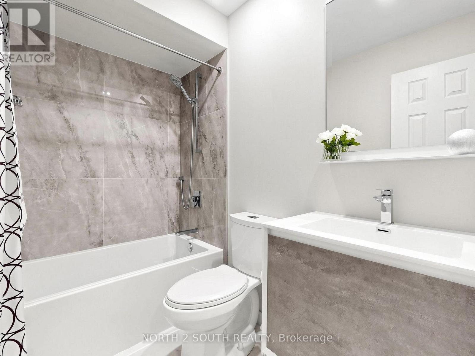Townhouse at 109 PINEDALE GATE, Vaughan