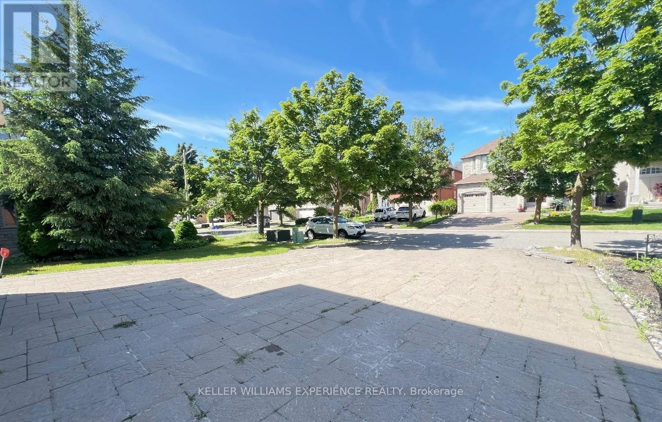 Detached at BSMT - 44 ALPINE CRESCENT, Richmond Hill