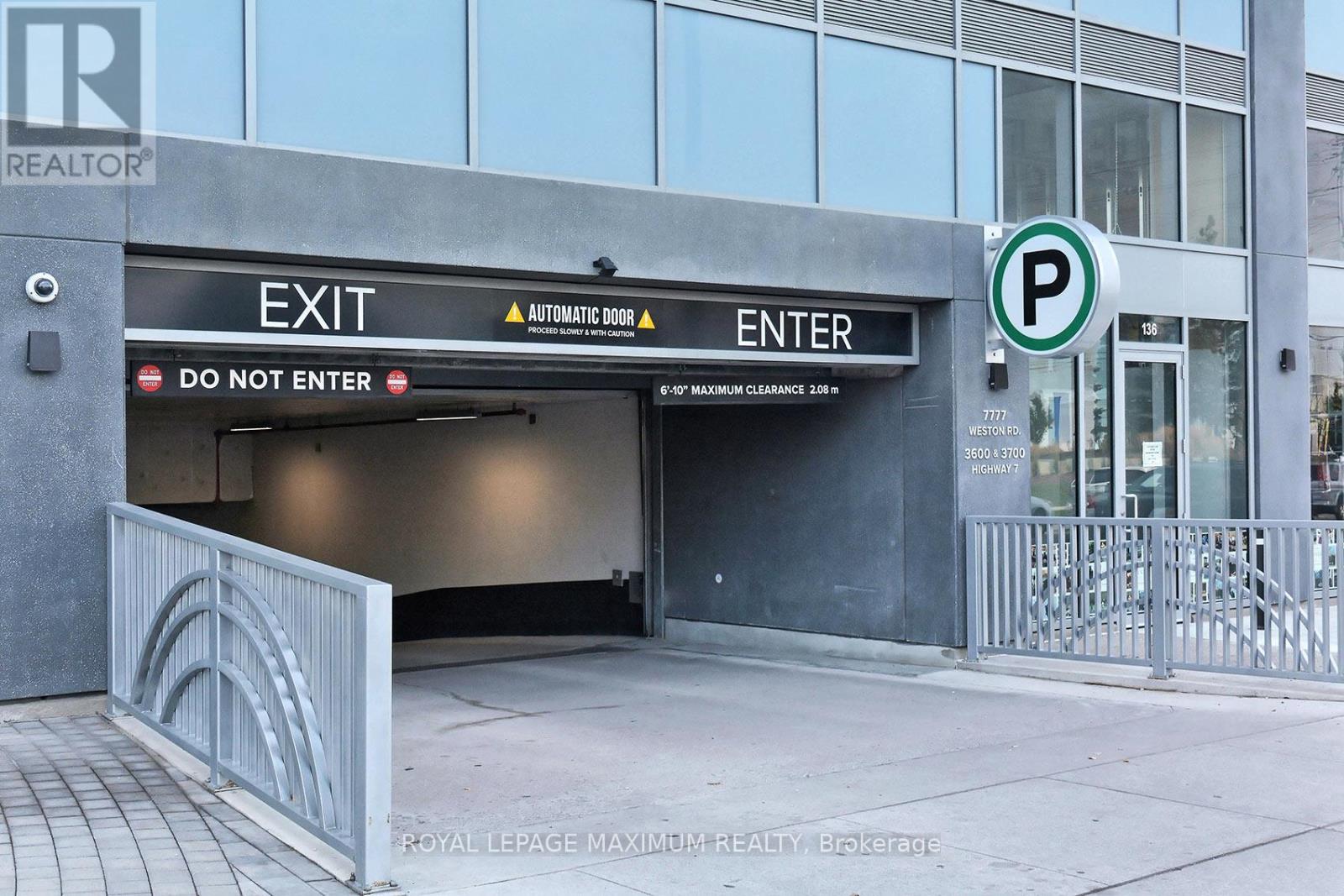 Apartment at 314 - 3700 HIGHWAY 7 ROAD, Vaughan