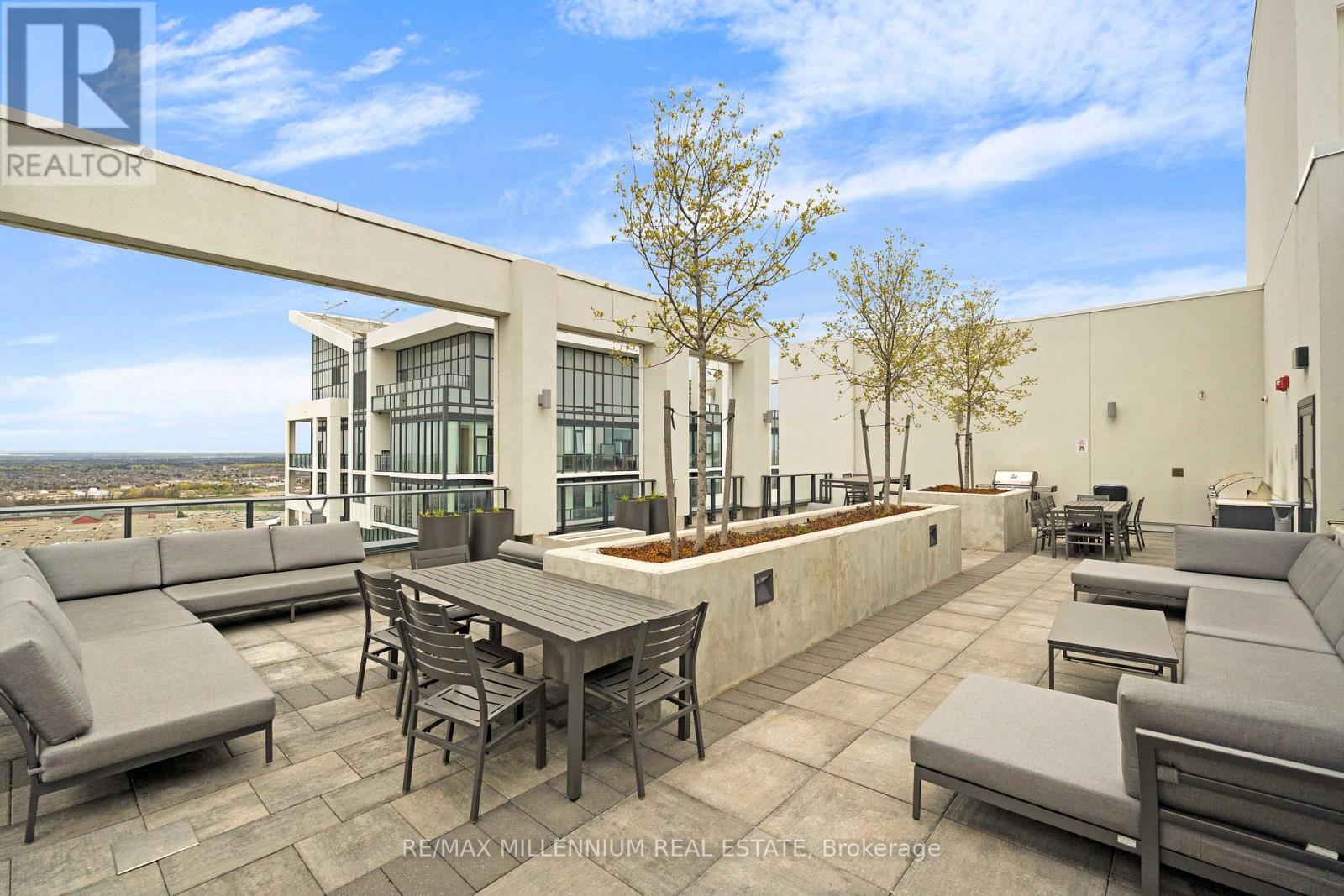 Apartment at 209 - 9000 JANE STREET, Vaughan