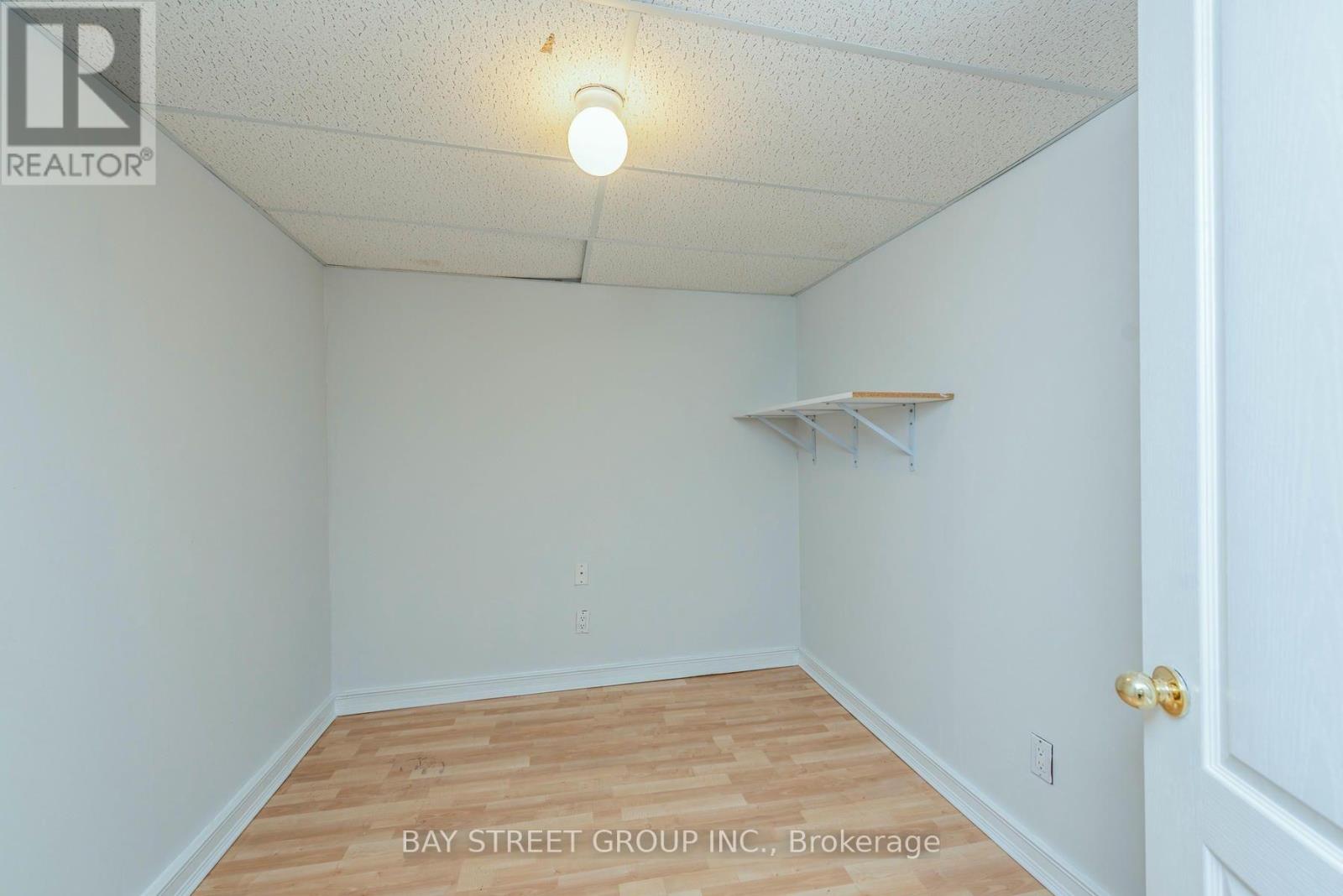 Semi-Detached/Link at 130 ROYAL APPIAN CRESCENT, Vaughan