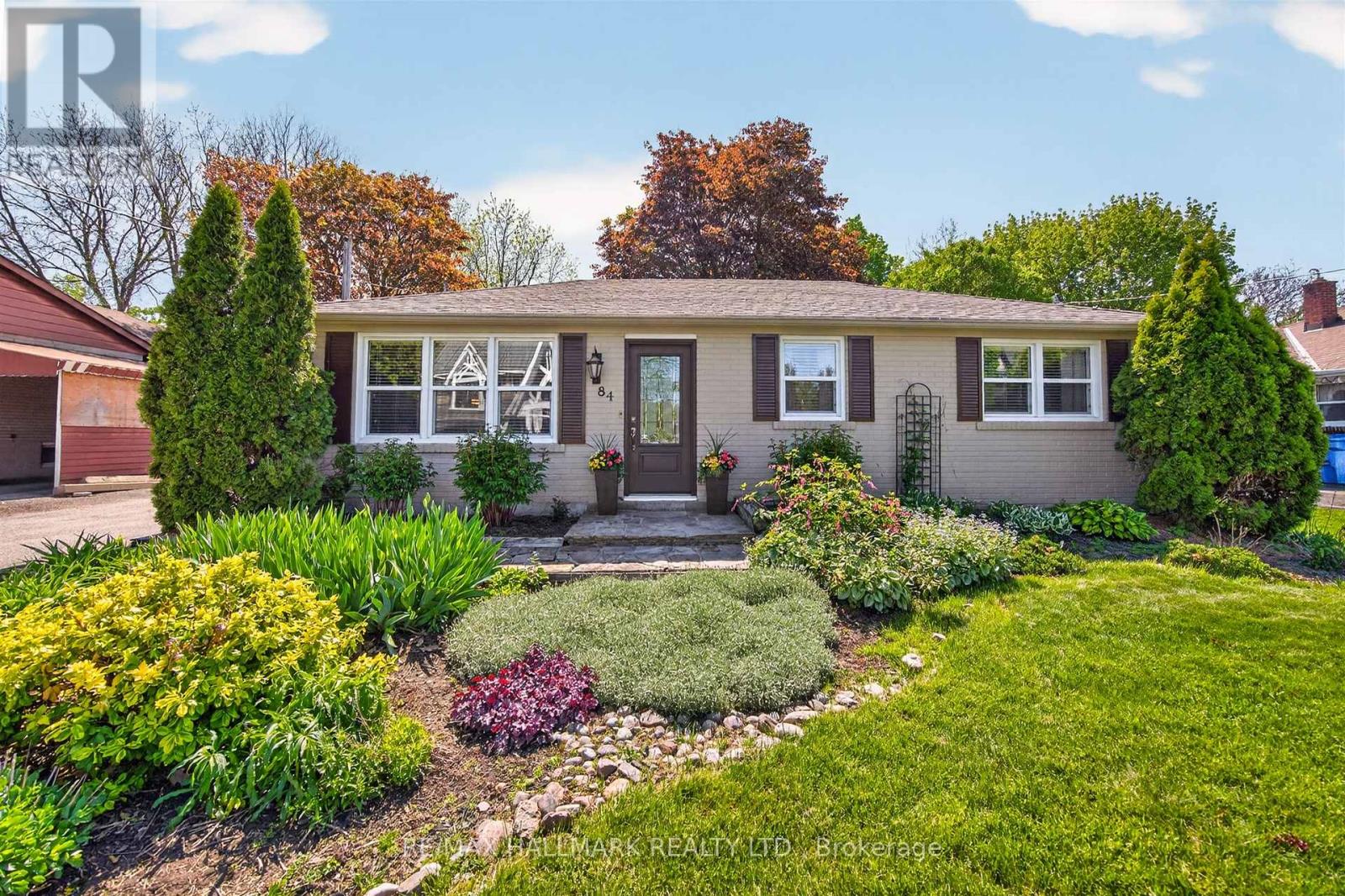 Detached at 84 PARK DRIVE, Whitchurch-Stouffville (Stouffville)