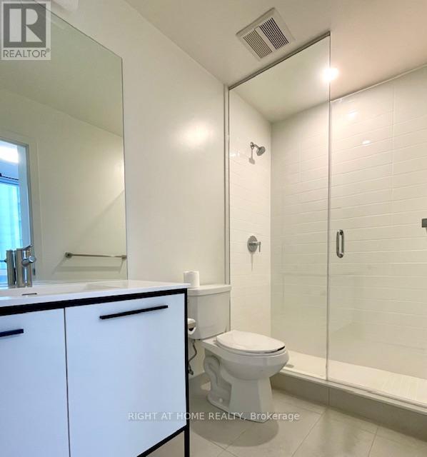 Apartment at 404 - 185 DEERFIELD ROAD, Newmarket