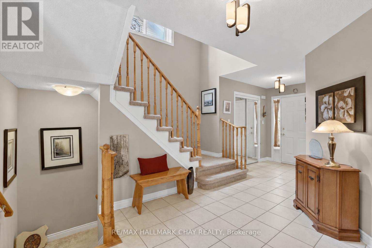 Detached at 21 BRIAR GATE WAY, New Tecumseth