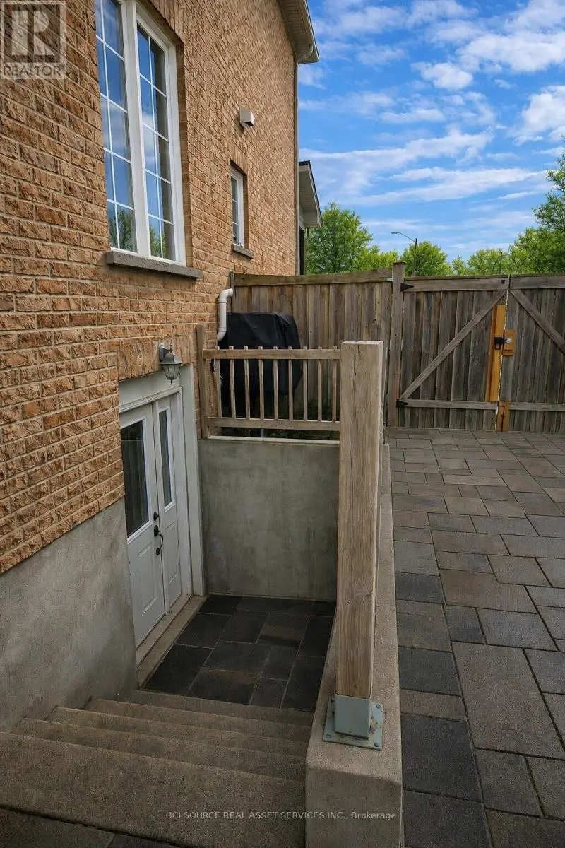 Semi-Detached/Link at BASEMENT APARTMENT - 109 ROMANCE DRIVE, Richmond Hill