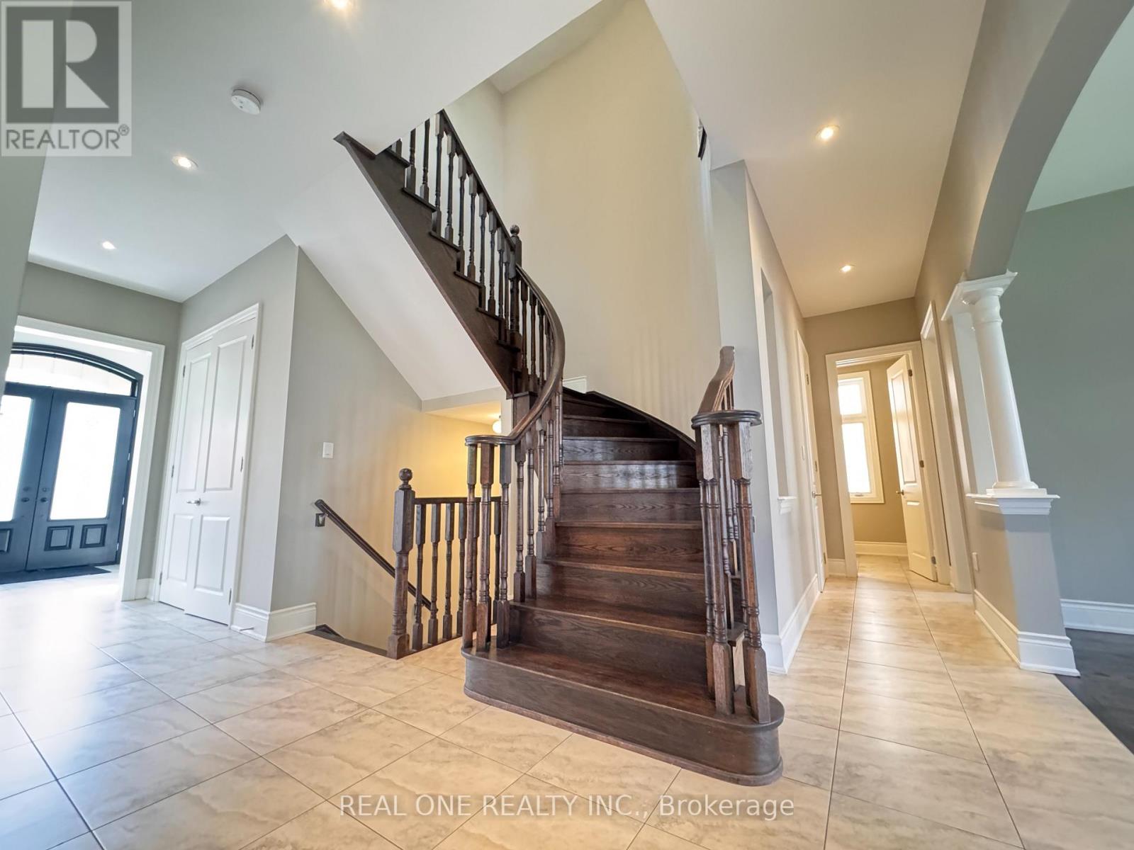 Detached at 111 HEADWIND BOULEVARD, Vaughan