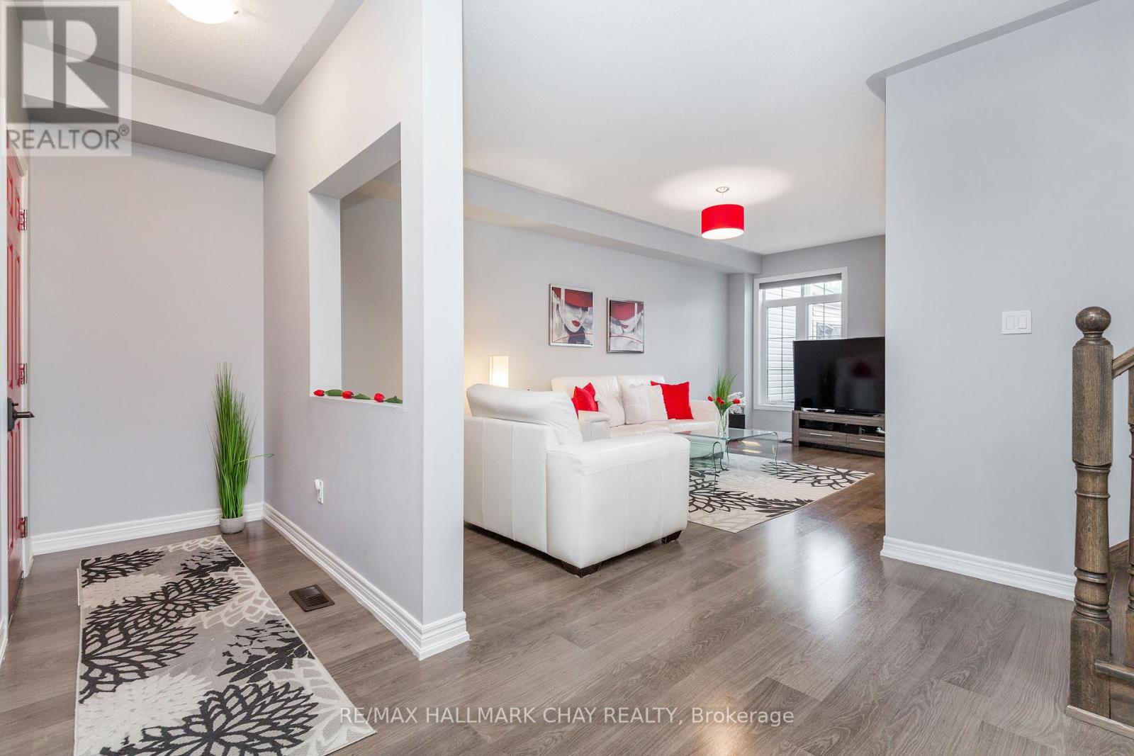 Townhouse at 4 GREENWOOD DRIVE, Essa